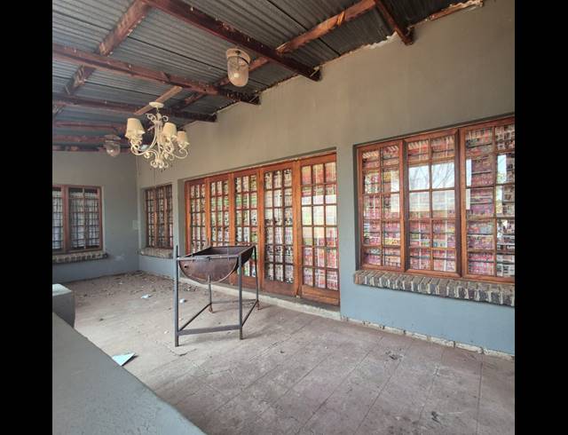 1,314M² RESTAURANT FOR SALE IN HENLEY ON KLIP